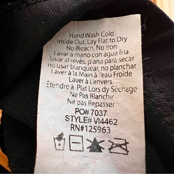 Beyond Yoga black silver snake skin long line crop top/sports bra extra small xs - Picture 7 of 7